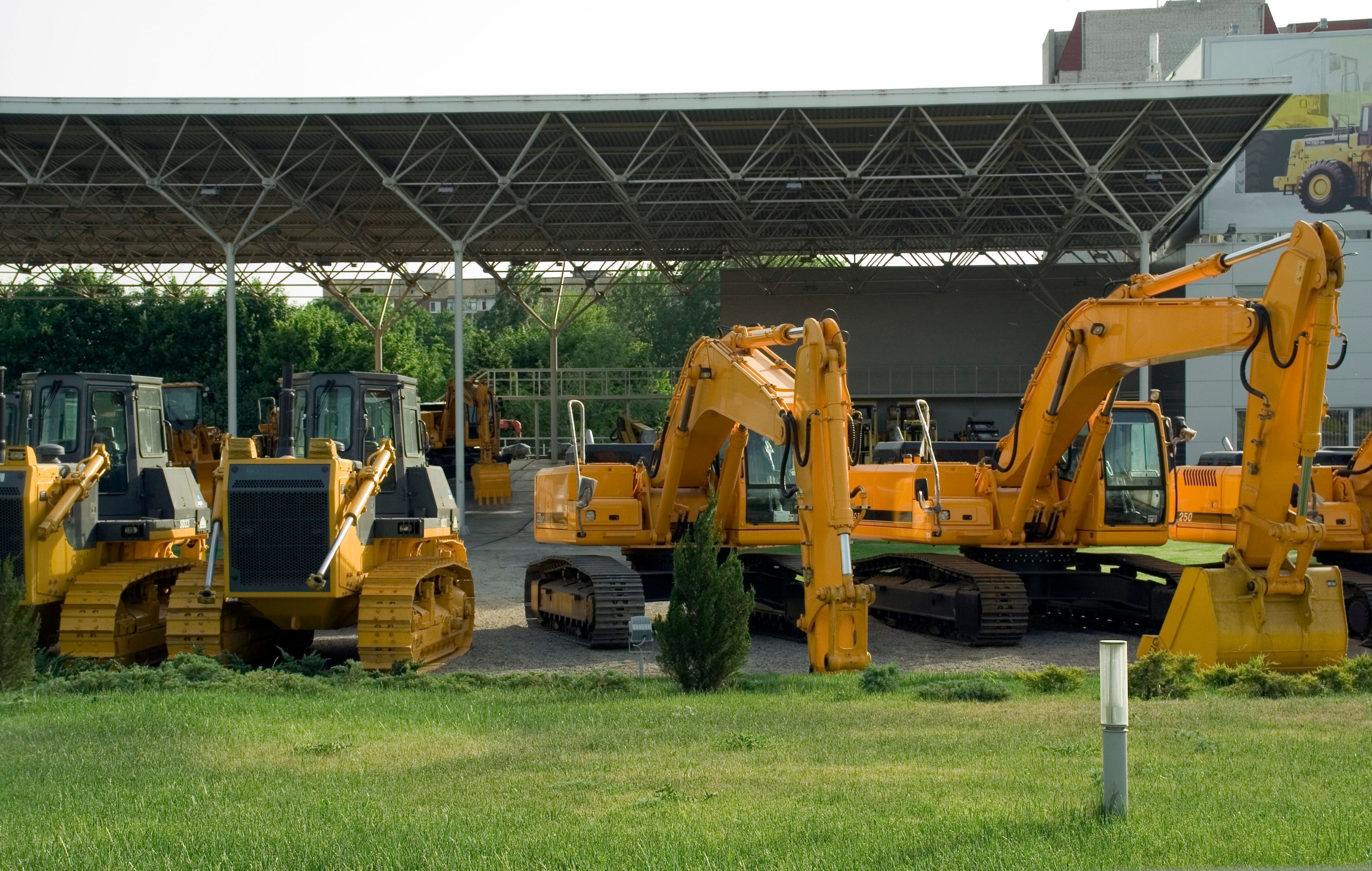 Macchinari edili pronti per il noleggio